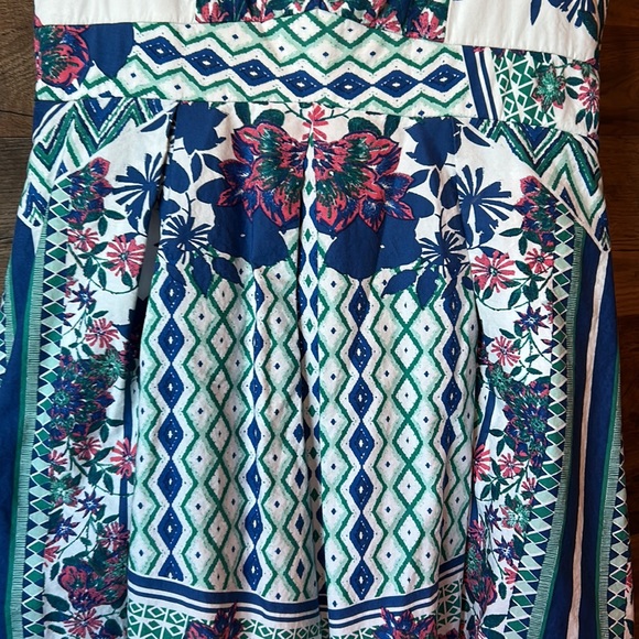 Alya floral dress PTP: 18 inches W: 15 inches L: 35 inches approximately - Picture 9 of 16